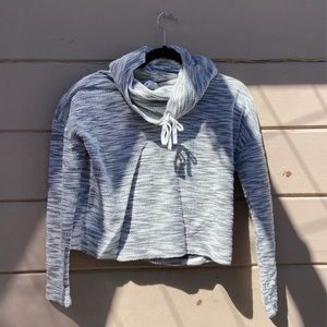 Cropped textured sweatshirt